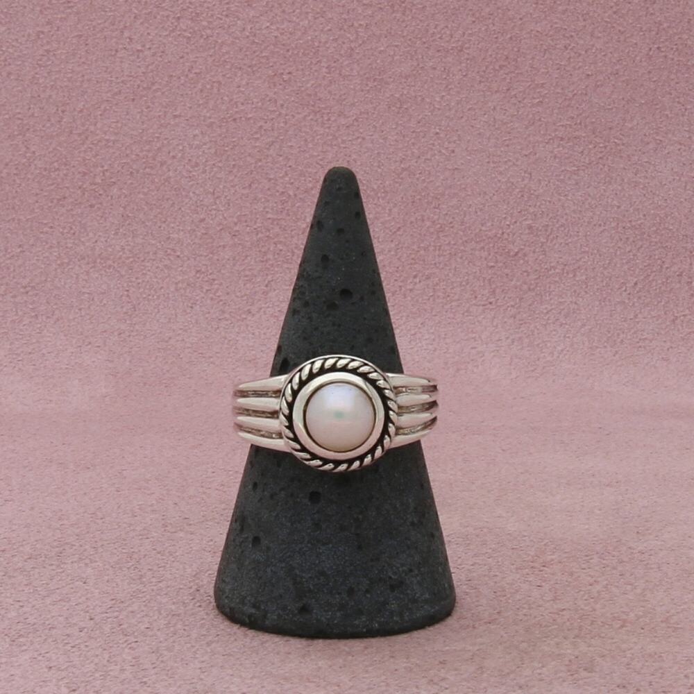 sterling silver braided pearl ring size 8